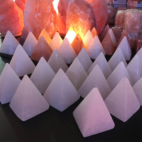 пирамиди от сол