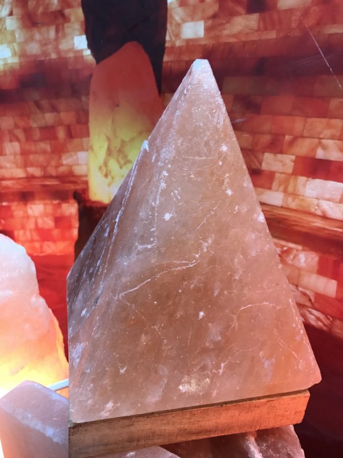 пирамида-от-хималайска-сол